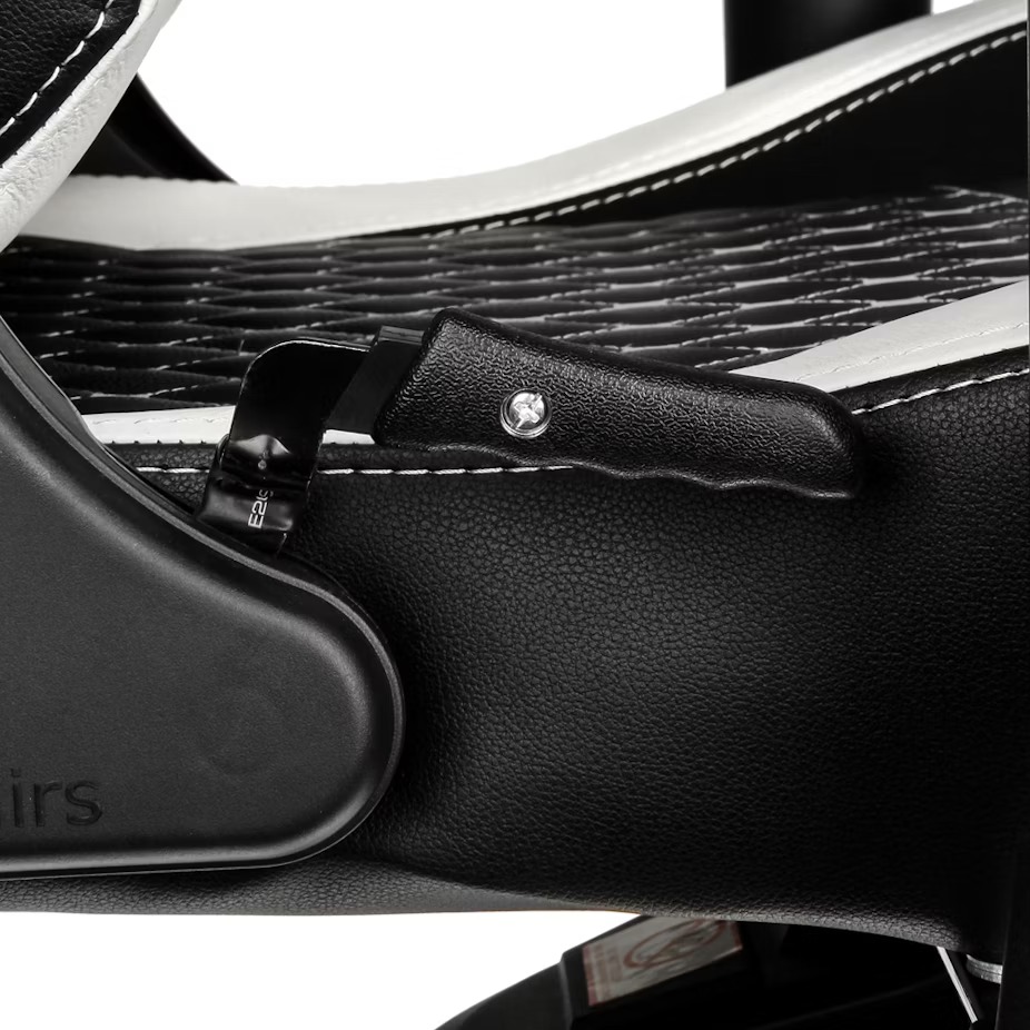 Cadeira noblechairs EPIC Real Leather - Preto / Branco / Ve