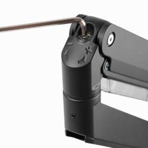 Suporte para 3 Monitores Gembird Ajustável e facilidade de Movimento suporte até 27" e 7 Kg